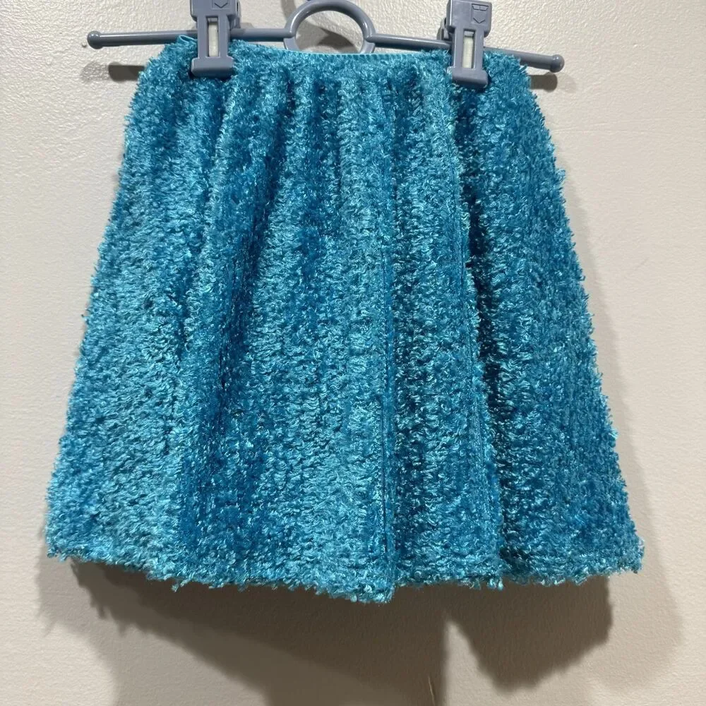 Leo's Dancewear Textured Blue Swing Skirt Dance Costume Pull On Girl Child Large